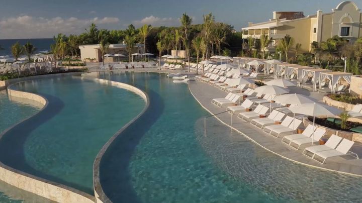 TRS Yucatan Pool